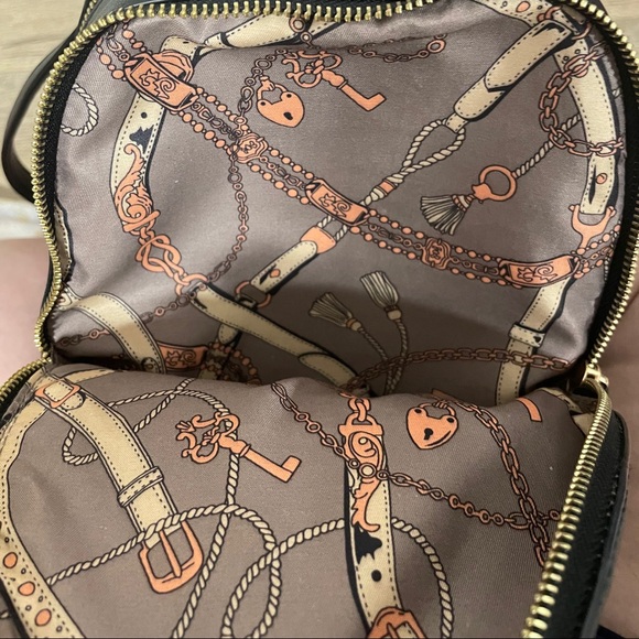 Mini Backpack - Picture 7 of 9